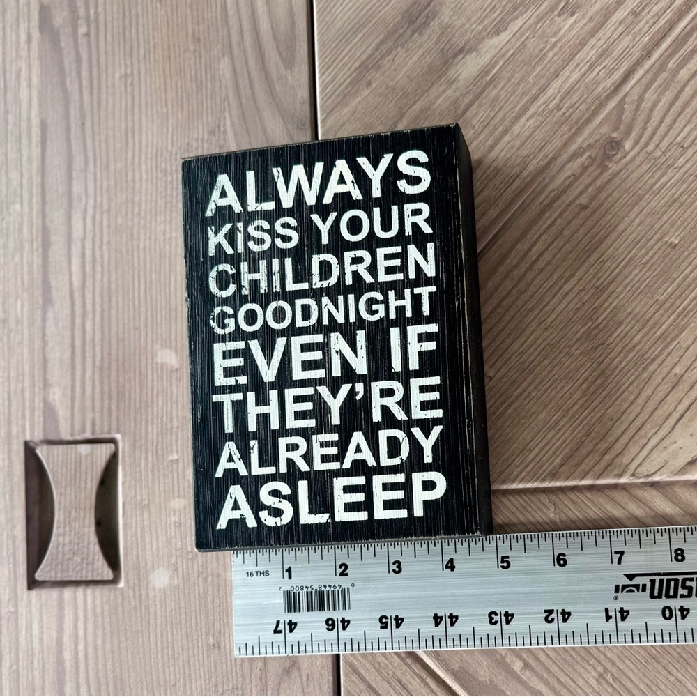 Black and White Inspirational Wooden Sign - Picture 3 of 10